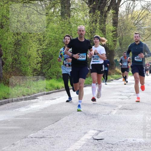 12.04.2026 - 45. Internationalen Wilhelmsburger Insellauf Yannick Fuchs http://msf.ph/oto/9479993 12.04.2026 10:18:45 Laufen 35, 2265, 5452, 4075, 4883 meine-sportfotos.de
