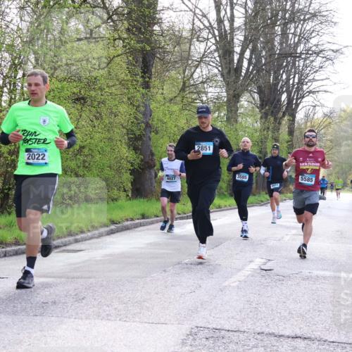 12.04.2026 - 45. Internationalen Wilhelmsburger Insellauf Yannick Fuchs http://msf.ph/oto/9480141 12.04.2026 10:19:06 Laufen 2022, 4027, 2851, 3585, 4994, 5585 meine-sportfotos.de