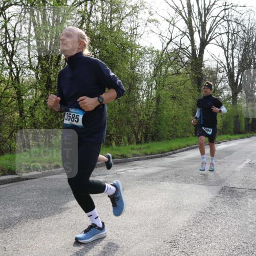 12.04.2026 - 45. Internationalen Wilhelmsburger Insellauf Yannick Fuchs http://msf.ph/oto/9480180 12.04.2026 10:19:09 Laufen 3585, 994 meine-sportfotos.de