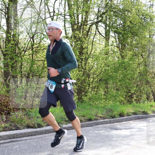 12.04.2026 - 45. Internationalen Wilhelmsburger Insellauf Yannick Fuchs http://msf.ph/oto/9480218 12.04.2026 10:19:19 Laufen 316 meine-sportfotos.de