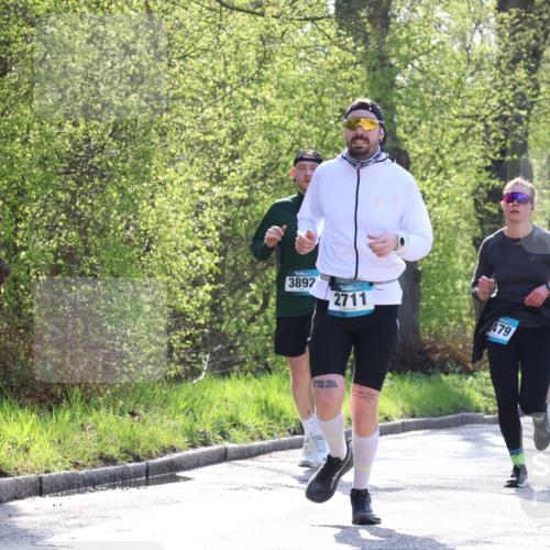 12.04.2026 - 45. Internationalen Wilhelmsburger Insellauf Yannick Fuchs http://msf.ph/oto/9480223 12.04.2026 10:30:47 Laufen  meine-sportfotos.de