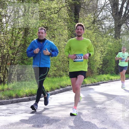 12.04.2026 - 45. Internationalen Wilhelmsburger Insellauf Yannick Fuchs http://msf.ph/oto/9480234 12.04.2026 10:19:21 Laufen 833, 3904, 4995 meine-sportfotos.de