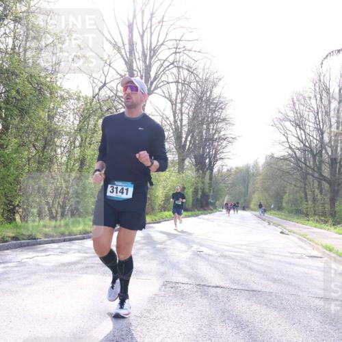 12.04.2026 - 45. Internationalen Wilhelmsburger Insellauf Yannick Fuchs http://msf.ph/oto/9480280 12.04.2026 10:19:25 Laufen 3141 meine-sportfotos.de