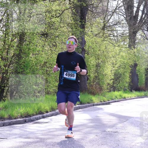 12.04.2026 - 45. Internationalen Wilhelmsburger Insellauf Yannick Fuchs http://msf.ph/oto/9480301 12.04.2026 10:19:28 Laufen 4995 meine-sportfotos.de