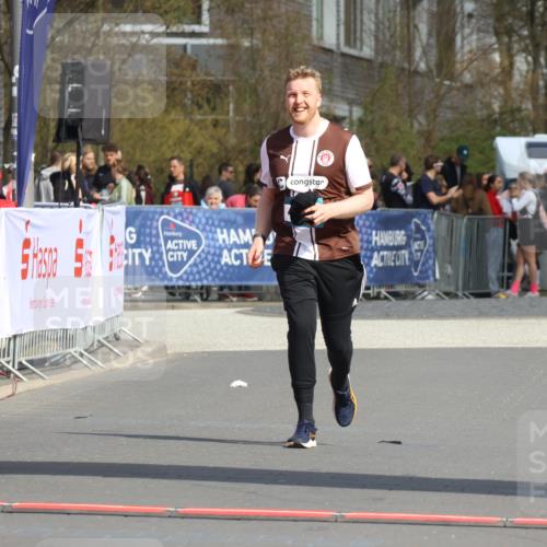 12.04.2026 - 45. Internationalen Wilhelmsburger Insellauf Strokosch-Dieckow http://msf.ph/oto/9480330 12.04.2026 11:53:57 Ziel 4508 meine-sportfotos.de