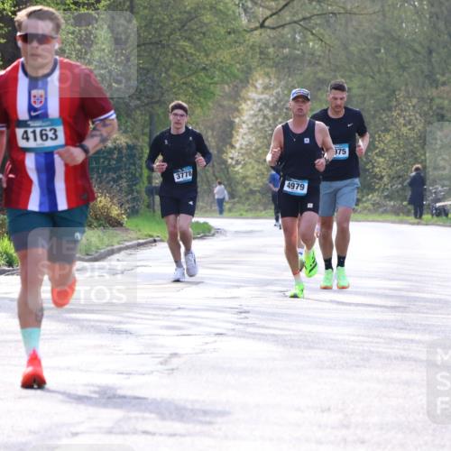 12.04.2026 - 45. Internationalen Wilhelmsburger Insellauf Yannick Fuchs http://msf.ph/oto/9480343 12.04.2026 10:19:32 Laufen 4163, 3778, 4979, 375 meine-sportfotos.de