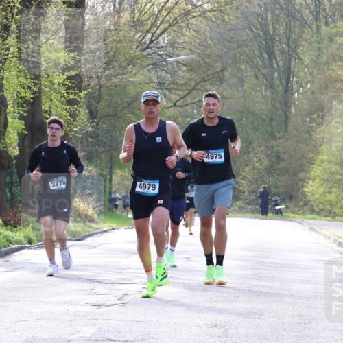 12.04.2026 - 45. Internationalen Wilhelmsburger Insellauf Yannick Fuchs http://msf.ph/oto/9480379 12.04.2026 10:19:37 Laufen 3778, 4979, 4975 meine-sportfotos.de