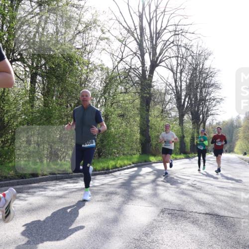 12.04.2026 - 45. Internationalen Wilhelmsburger Insellauf Yannick Fuchs http://msf.ph/oto/9480410 12.04.2026 10:30:57 Laufen  meine-sportfotos.de