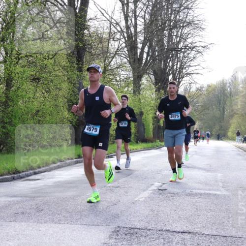 12.04.2026 - 45. Internationalen Wilhelmsburger Insellauf Yannick Fuchs http://msf.ph/oto/9480424 12.04.2026 10:19:41 Laufen 4979, 3778, 4975 meine-sportfotos.de