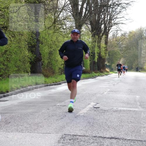 12.04.2026 - 45. Internationalen Wilhelmsburger Insellauf Yannick Fuchs http://msf.ph/oto/9480444 12.04.2026 10:19:43 Laufen 3778 meine-sportfotos.de