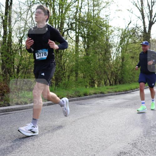12.04.2026 - 45. Internationalen Wilhelmsburger Insellauf Yannick Fuchs http://msf.ph/oto/9480454 12.04.2026 10:19:44 Laufen 3778 meine-sportfotos.de