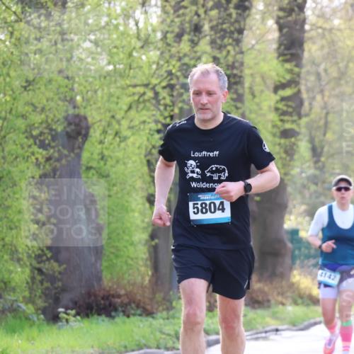 12.04.2026 - 45. Internationalen Wilhelmsburger Insellauf Yannick Fuchs http://msf.ph/oto/9480488 12.04.2026 10:19:51 Laufen 5804, 4142 meine-sportfotos.de