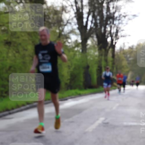 12.04.2026 - 45. Internationalen Wilhelmsburger Insellauf Yannick Fuchs http://msf.ph/oto/9480507 12.04.2026 10:19:53 Laufen 1210 meine-sportfotos.de