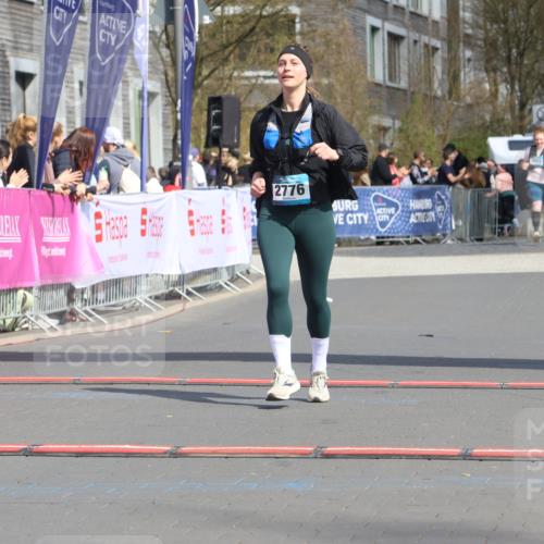 12.04.2026 - 45. Internationalen Wilhelmsburger Insellauf Strokosch-Dieckow http://msf.ph/oto/9480525 12.04.2026 11:54:24 Ziel 2776 meine-sportfotos.de