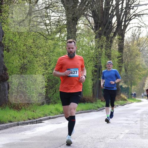 12.04.2026 - 45. Internationalen Wilhelmsburger Insellauf Yannick Fuchs http://msf.ph/oto/9480544 12.04.2026 10:19:58 Laufen 627 meine-sportfotos.de