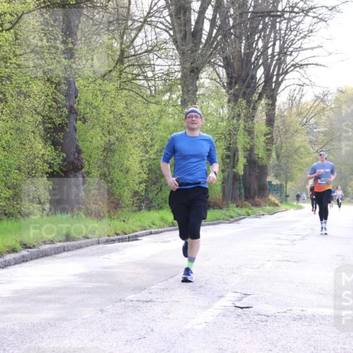 12.04.2026 - 45. Internationalen Wilhelmsburger Insellauf Yannick Fuchs http://msf.ph/oto/9480560 12.04.2026 10:20:01 Laufen 3845 meine-sportfotos.de