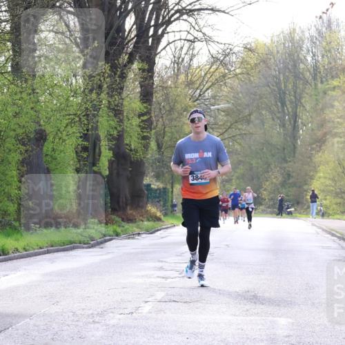 12.04.2026 - 45. Internationalen Wilhelmsburger Insellauf Yannick Fuchs http://msf.ph/oto/9480581 12.04.2026 10:20:03 Laufen 384, 41 meine-sportfotos.de