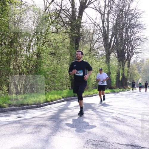 12.04.2026 - 45. Internationalen Wilhelmsburger Insellauf Yannick Fuchs http://msf.ph/oto/9480658 12.04.2026 10:31:12 Laufen  meine-sportfotos.de