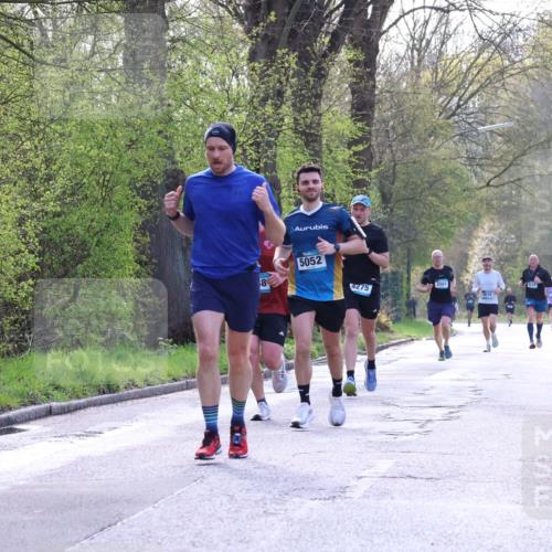 12.04.2026 - 45. Internationalen Wilhelmsburger Insellauf Yannick Fuchs http://msf.ph/oto/9480752 12.04.2026 10:20:24 Laufen 8, 5052, 4275, 3081, 4670, 834 meine-sportfotos.de