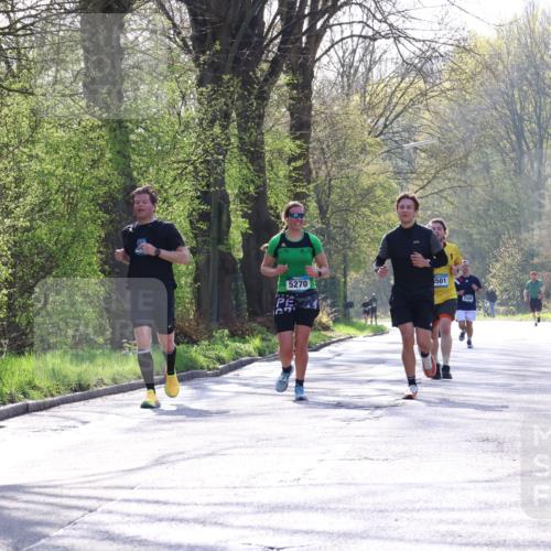 12.04.2026 - 45. Internationalen Wilhelmsburger Insellauf Yannick Fuchs http://msf.ph/oto/9480769 12.04.2026 10:31:19 Laufen  meine-sportfotos.de