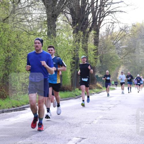 12.04.2026 - 45. Internationalen Wilhelmsburger Insellauf Yannick Fuchs http://msf.ph/oto/9480771 12.04.2026 10:20:26 Laufen 4275, 3081 meine-sportfotos.de