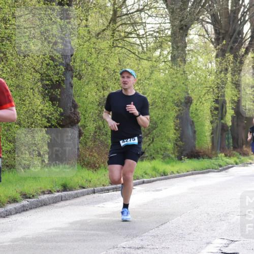 12.04.2026 - 45. Internationalen Wilhelmsburger Insellauf Yannick Fuchs http://msf.ph/oto/9480789 12.04.2026 10:20:28 Laufen 4748, 4275, 308 meine-sportfotos.de