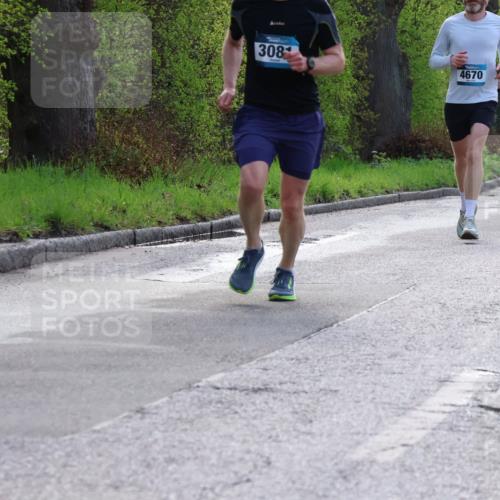 12.04.2026 - 45. Internationalen Wilhelmsburger Insellauf Yannick Fuchs http://msf.ph/oto/9480843 12.04.2026 10:20:34 Laufen 308, 4670, 5534 meine-sportfotos.de