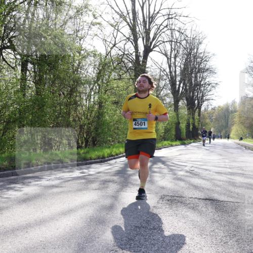 12.04.2026 - 45. Internationalen Wilhelmsburger Insellauf Yannick Fuchs http://msf.ph/oto/9480864 12.04.2026 10:31:26 Laufen  meine-sportfotos.de