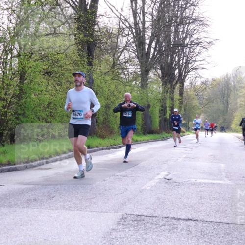 12.04.2026 - 45. Internationalen Wilhelmsburger Insellauf Yannick Fuchs http://msf.ph/oto/9480876 12.04.2026 10:20:37 Laufen 4670, 5534 meine-sportfotos.de