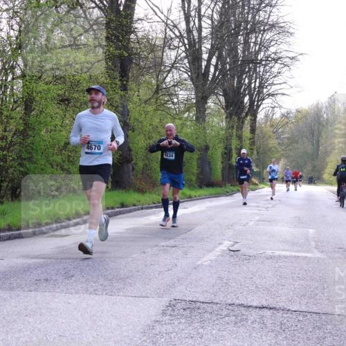 12.04.2026 - 45. Internationalen Wilhelmsburger Insellauf Yannick Fuchs http://msf.ph/oto/9480879 12.04.2026 10:20:37 Laufen 4670, 5534 meine-sportfotos.de