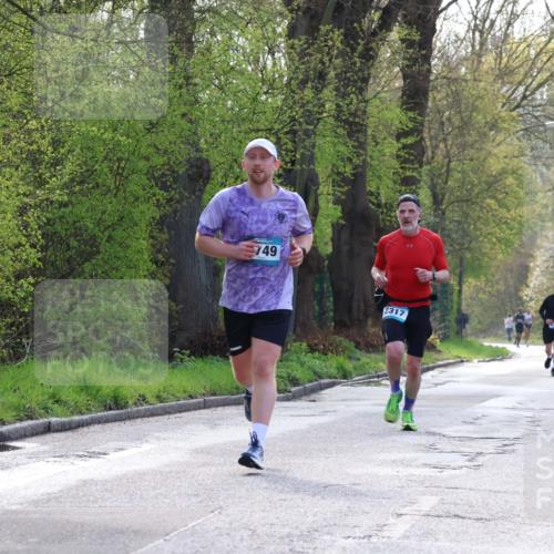12.04.2026 - 45. Internationalen Wilhelmsburger Insellauf Yannick Fuchs http://msf.ph/oto/9480945 12.04.2026 10:20:46 Laufen 749, 2317 meine-sportfotos.de