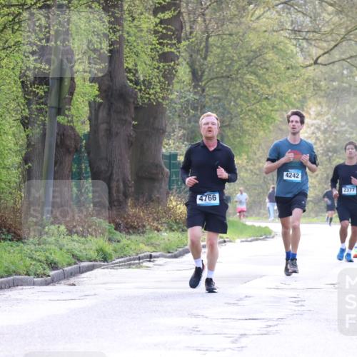 12.04.2026 - 45. Internationalen Wilhelmsburger Insellauf Yannick Fuchs http://msf.ph/oto/9480998 12.04.2026 10:20:54 Laufen 4766, 4242, 2377, 2323, 2780 meine-sportfotos.de