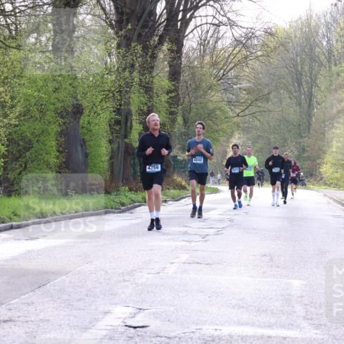 12.04.2026 - 45. Internationalen Wilhelmsburger Insellauf Yannick Fuchs http://msf.ph/oto/9481028 12.04.2026 10:20:57 Laufen 4766, 4242, 2377, 2323 meine-sportfotos.de