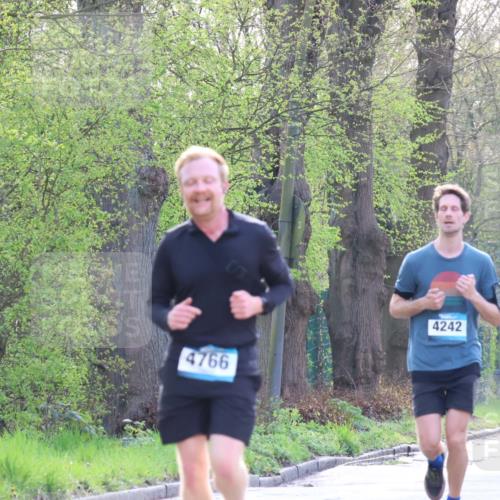 12.04.2026 - 45. Internationalen Wilhelmsburger Insellauf Yannick Fuchs http://msf.ph/oto/9481034 12.04.2026 10:20:59 Laufen 4766, 4242, 2377, 25 meine-sportfotos.de