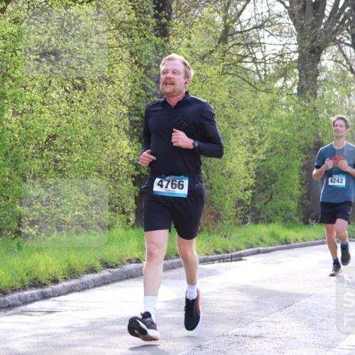 12.04.2026 - 45. Internationalen Wilhelmsburger Insellauf Yannick Fuchs http://msf.ph/oto/9481047 12.04.2026 10:21:02 Laufen 4766, 4242 meine-sportfotos.de