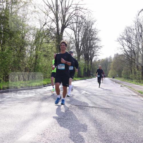 12.04.2026 - 45. Internationalen Wilhelmsburger Insellauf Yannick Fuchs http://msf.ph/oto/9481122 12.04.2026 10:21:09 Laufen 2377, 323 meine-sportfotos.de
