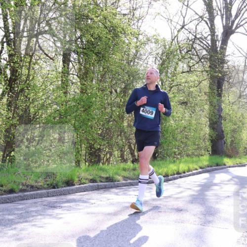 12.04.2026 - 45. Internationalen Wilhelmsburger Insellauf Yannick Fuchs http://msf.ph/oto/9481144 12.04.2026 10:29:00 Laufen 4009 meine-sportfotos.de