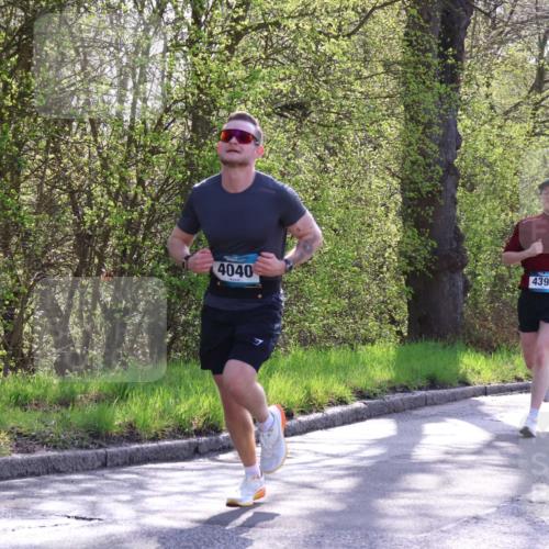 12.04.2026 - 45. Internationalen Wilhelmsburger Insellauf Yannick Fuchs http://msf.ph/oto/9481177 12.04.2026 10:29:03 Laufen 4393, 4040 meine-sportfotos.de