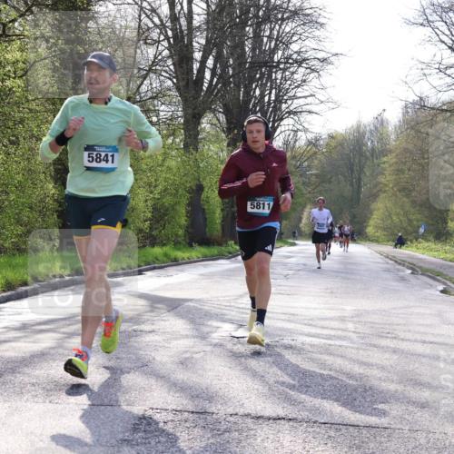 12.04.2026 - 45. Internationalen Wilhelmsburger Insellauf Yannick Fuchs http://msf.ph/oto/9481179 12.04.2026 10:21:14 Laufen 5841, 5811 meine-sportfotos.de