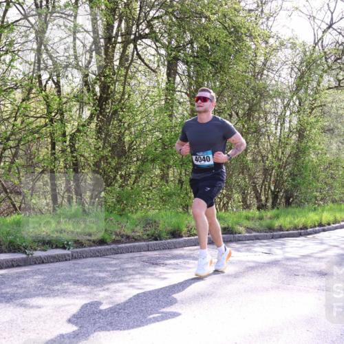 12.04.2026 - 45. Internationalen Wilhelmsburger Insellauf Yannick Fuchs http://msf.ph/oto/9481192 12.04.2026 10:29:04 Laufen 4040, 4393 meine-sportfotos.de