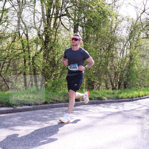 12.04.2026 - 45. Internationalen Wilhelmsburger Insellauf Yannick Fuchs http://msf.ph/oto/9481194 12.04.2026 10:29:04 Laufen 4040, 4393 meine-sportfotos.de