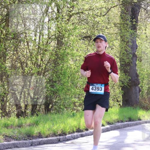 12.04.2026 - 45. Internationalen Wilhelmsburger Insellauf Yannick Fuchs http://msf.ph/oto/9481198 12.04.2026 10:29:05 Laufen 4393 meine-sportfotos.de