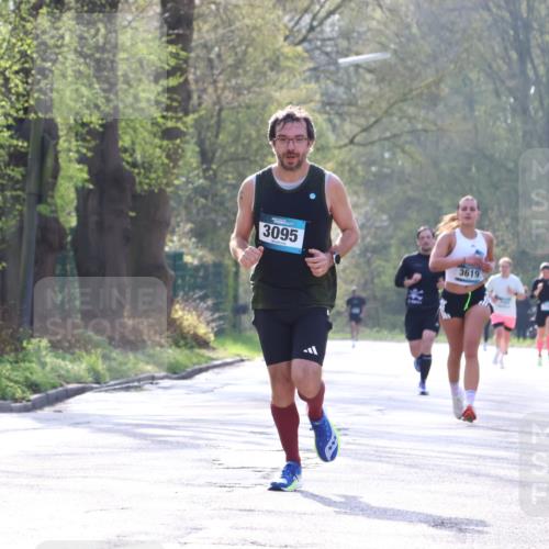 12.04.2026 - 45. Internationalen Wilhelmsburger Insellauf Yannick Fuchs http://msf.ph/oto/9481260 12.04.2026 10:21:21 Laufen 3095, 3619 meine-sportfotos.de