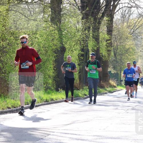 12.04.2026 - 45. Internationalen Wilhelmsburger Insellauf Yannick Fuchs http://msf.ph/oto/9481268 12.04.2026 10:29:12 Laufen 3834, 31, 2521, 2148, 2456 meine-sportfotos.de