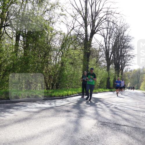 12.04.2026 - 45. Internationalen Wilhelmsburger Insellauf Yannick Fuchs http://msf.ph/oto/9481337 12.04.2026 10:29:17 Laufen 2521 meine-sportfotos.de