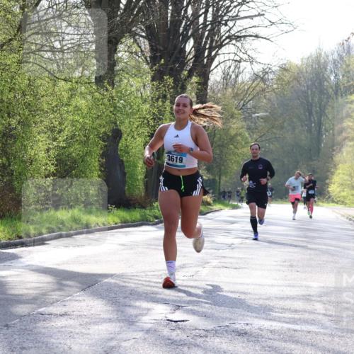 12.04.2026 - 45. Internationalen Wilhelmsburger Insellauf Yannick Fuchs http://msf.ph/oto/9481345 12.04.2026 10:21:27 Laufen 3619 meine-sportfotos.de