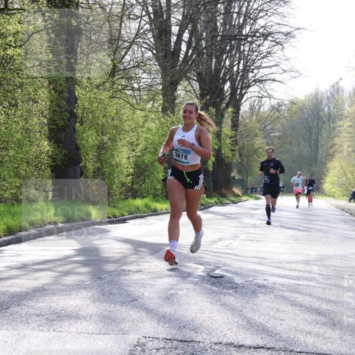 12.04.2026 - 45. Internationalen Wilhelmsburger Insellauf Yannick Fuchs http://msf.ph/oto/9481357 12.04.2026 10:21:28 Laufen 3619 meine-sportfotos.de