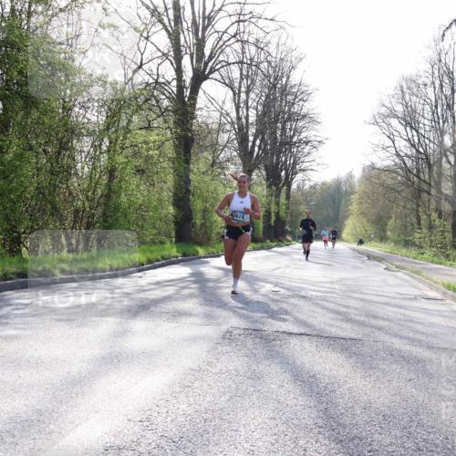 12.04.2026 - 45. Internationalen Wilhelmsburger Insellauf Yannick Fuchs http://msf.ph/oto/9481366 12.04.2026 10:21:28 Laufen 619 meine-sportfotos.de