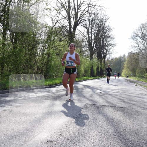 12.04.2026 - 45. Internationalen Wilhelmsburger Insellauf Yannick Fuchs http://msf.ph/oto/9481378 12.04.2026 10:21:29 Laufen 3619 meine-sportfotos.de