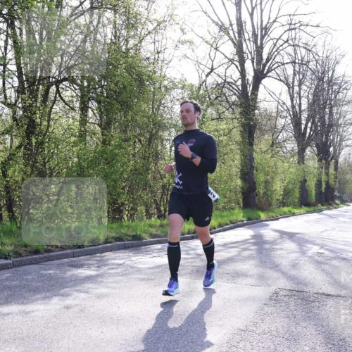 12.04.2026 - 45. Internationalen Wilhelmsburger Insellauf Yannick Fuchs http://msf.ph/oto/9481405 12.04.2026 10:21:33 Laufen  meine-sportfotos.de